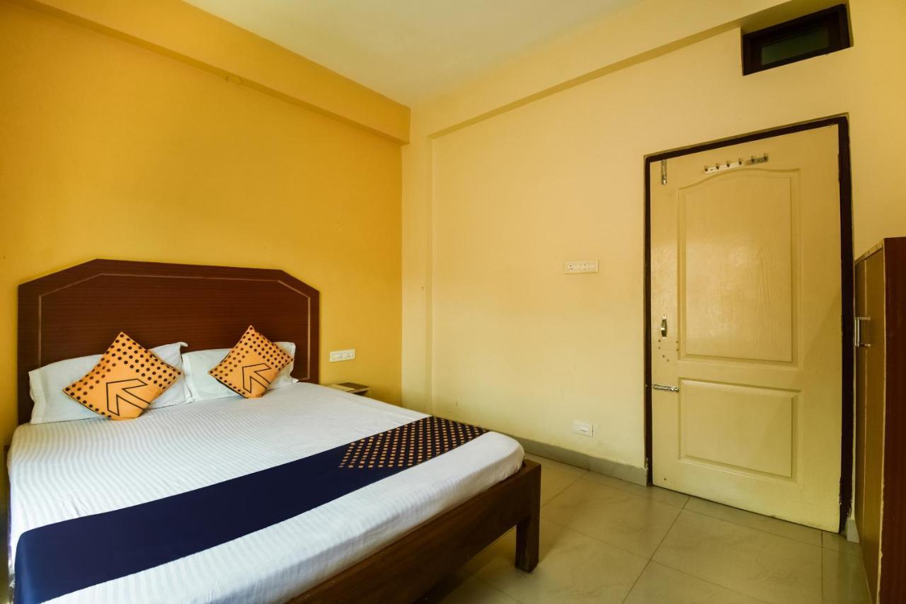 פורי Spot On 74793 Hotel Sai Sudha מראה חיצוני תמונה
